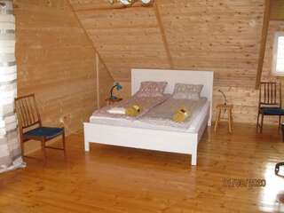 Шале Drewniany domek w Otominie Отомин Шале с двумя спальнями-11