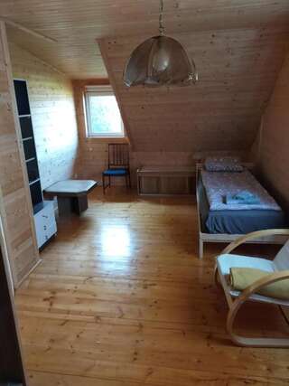 Шале Drewniany domek w Otominie Отомин Шале с двумя спальнями-2